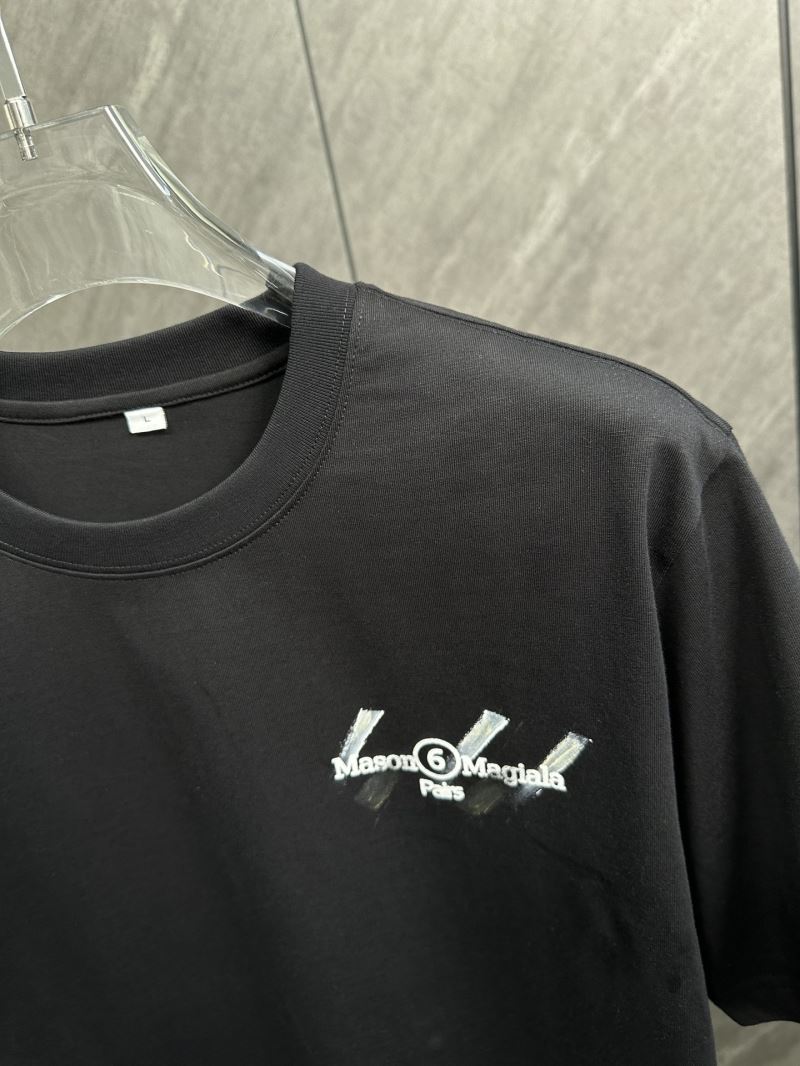 Unclassified Brand T-Shirts